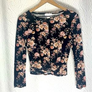WHITE FAWN Floral Front Tie Long Sleeve Top